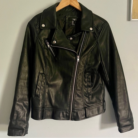 🐆 W/M Forever 21 NWOT Pleather Moto Biker Motorcycle Jacket Vegan - Picture 1 of 3